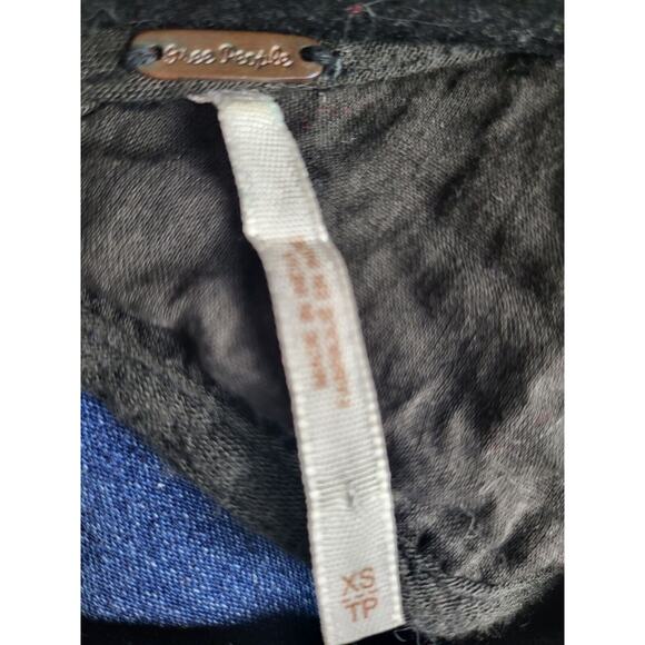 Free People Urban Outfitters Boho Blouse XS Womens Long Sleeve Embroidered - Picture 6 of 7